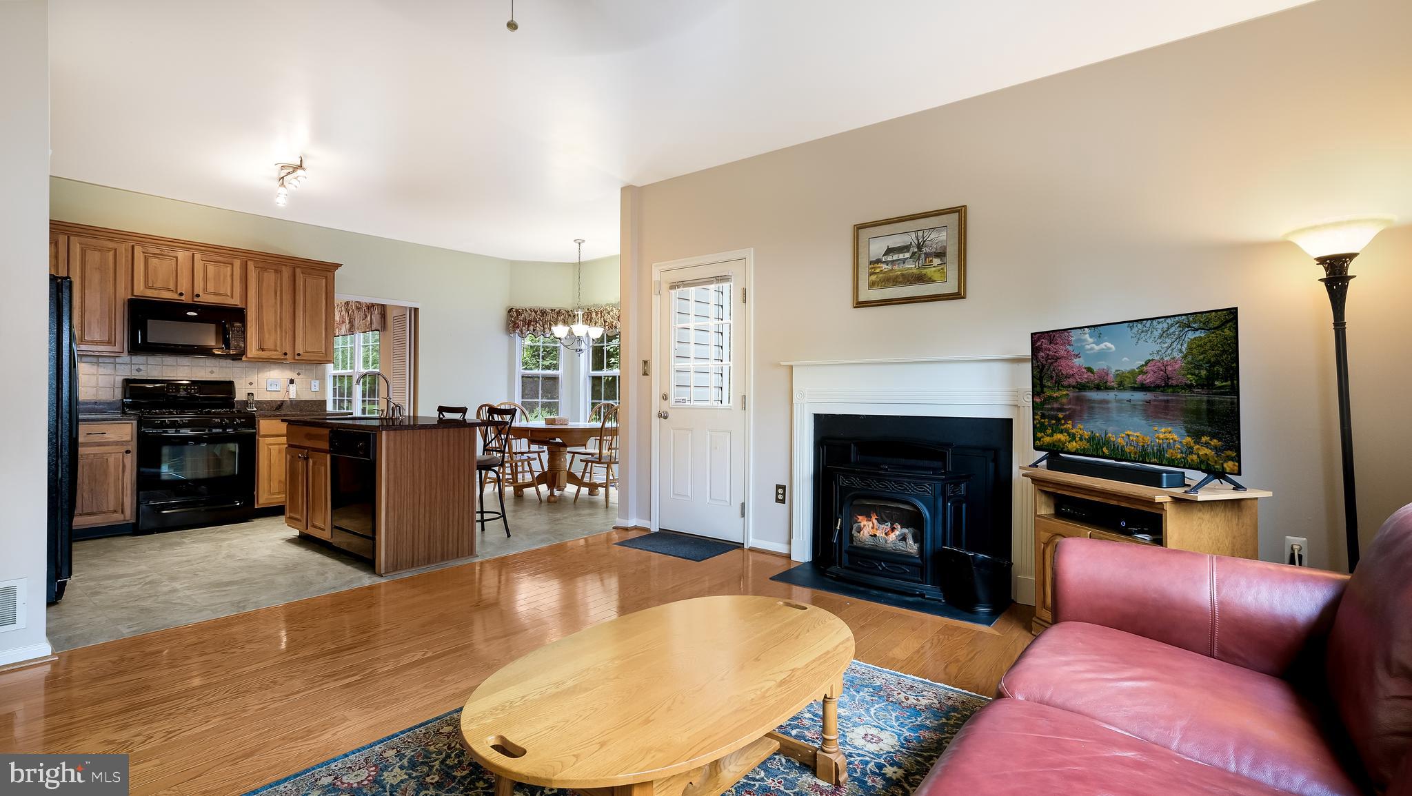 WARRINGTON OAKS - Residential