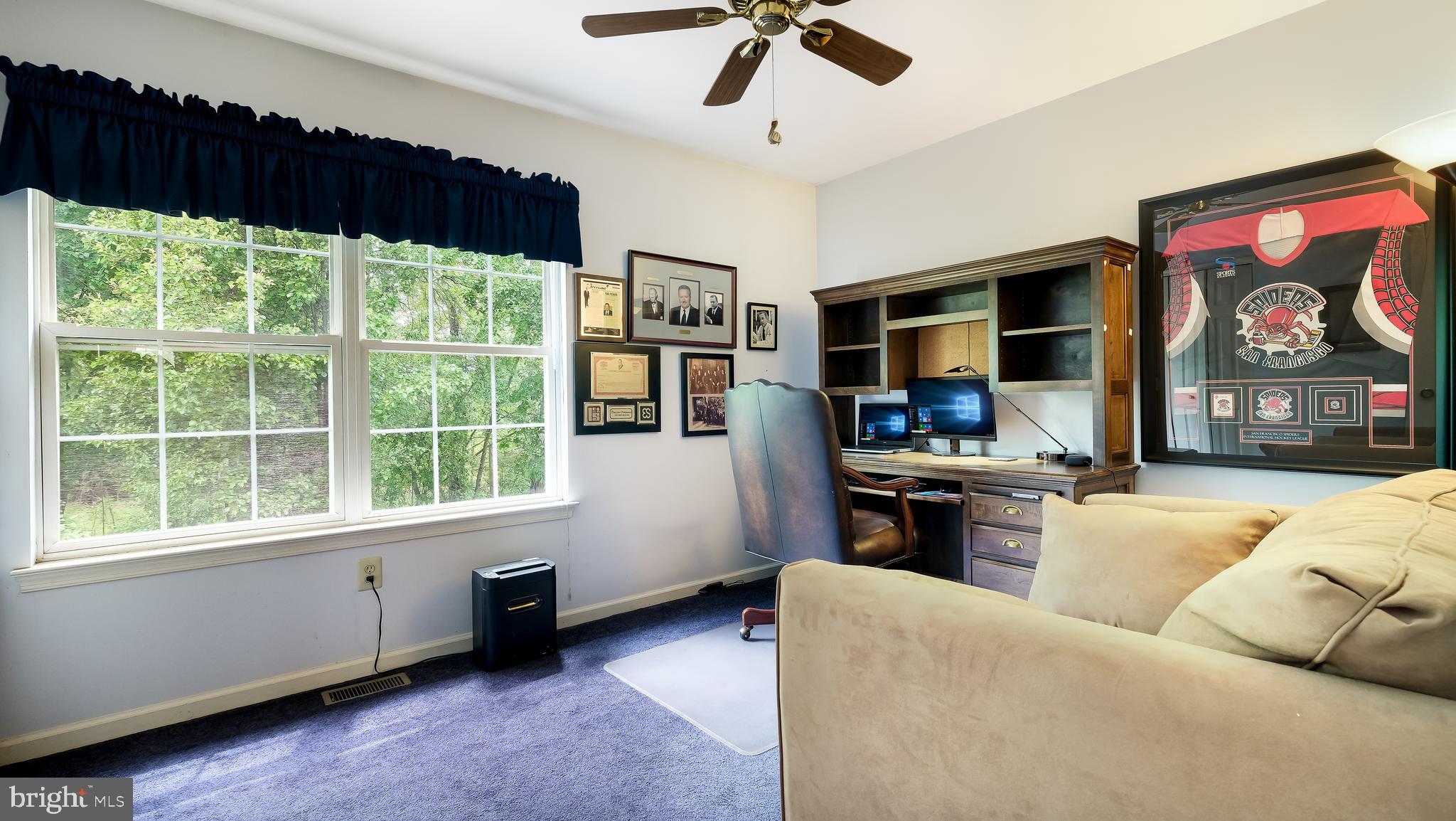 WARRINGTON OAKS - Residential