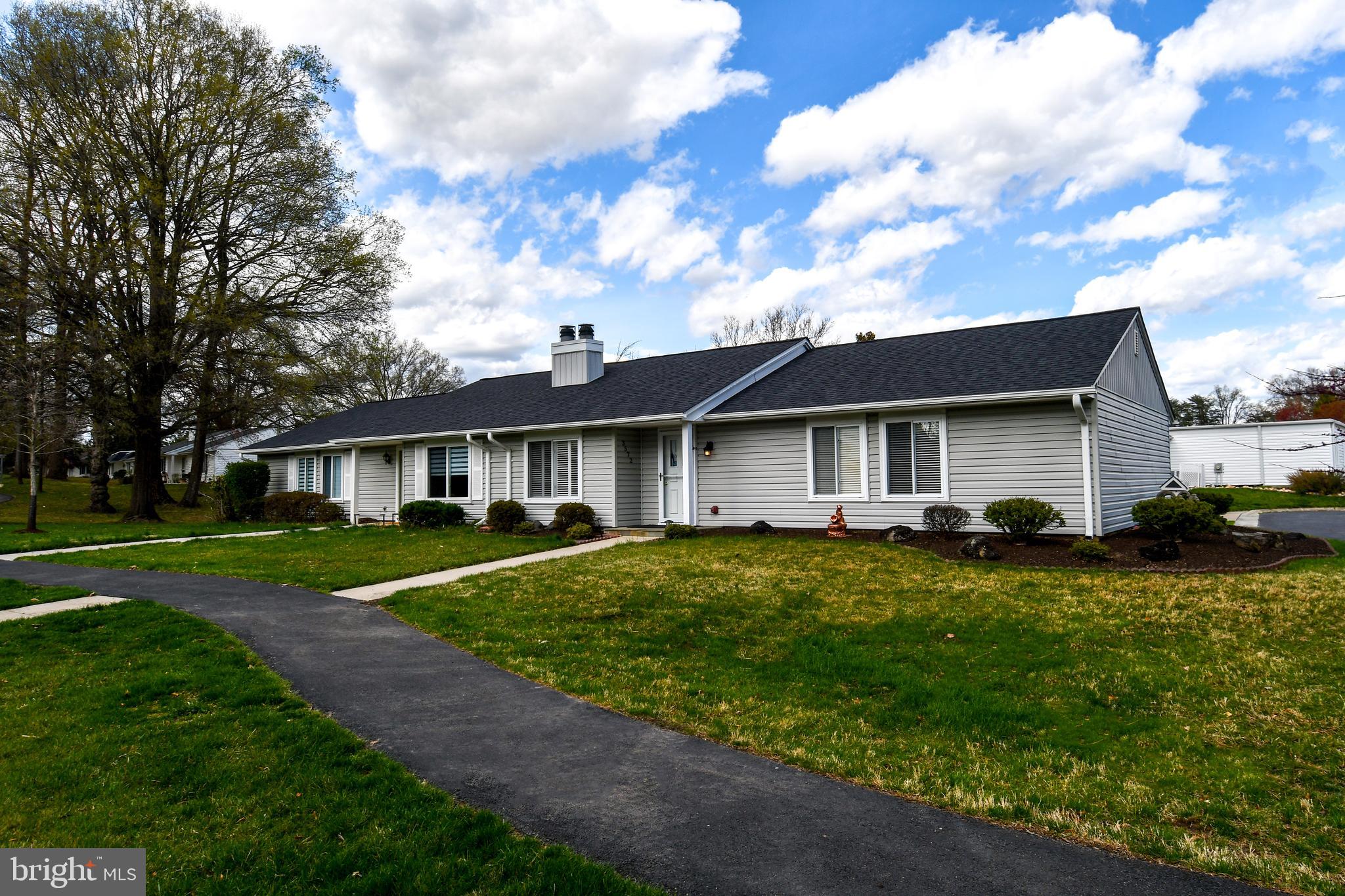 LEISURE WORLD - Residential