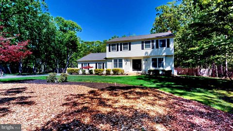 Homes For Sale - 3 Colonial Ct<br/> MEDFORD, NJ 08055