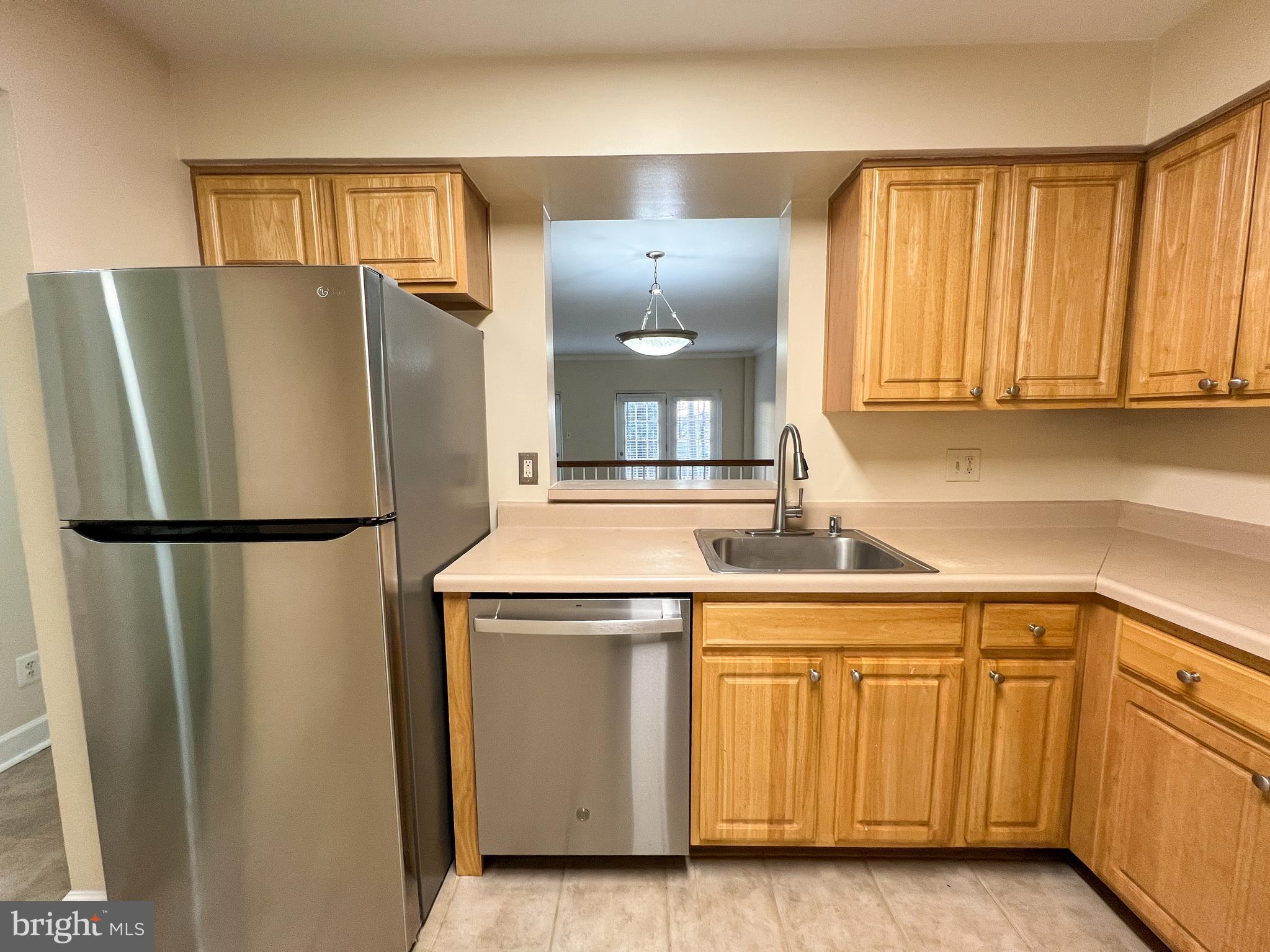 MONTGOMERY CHASE CODM - Residential Lease