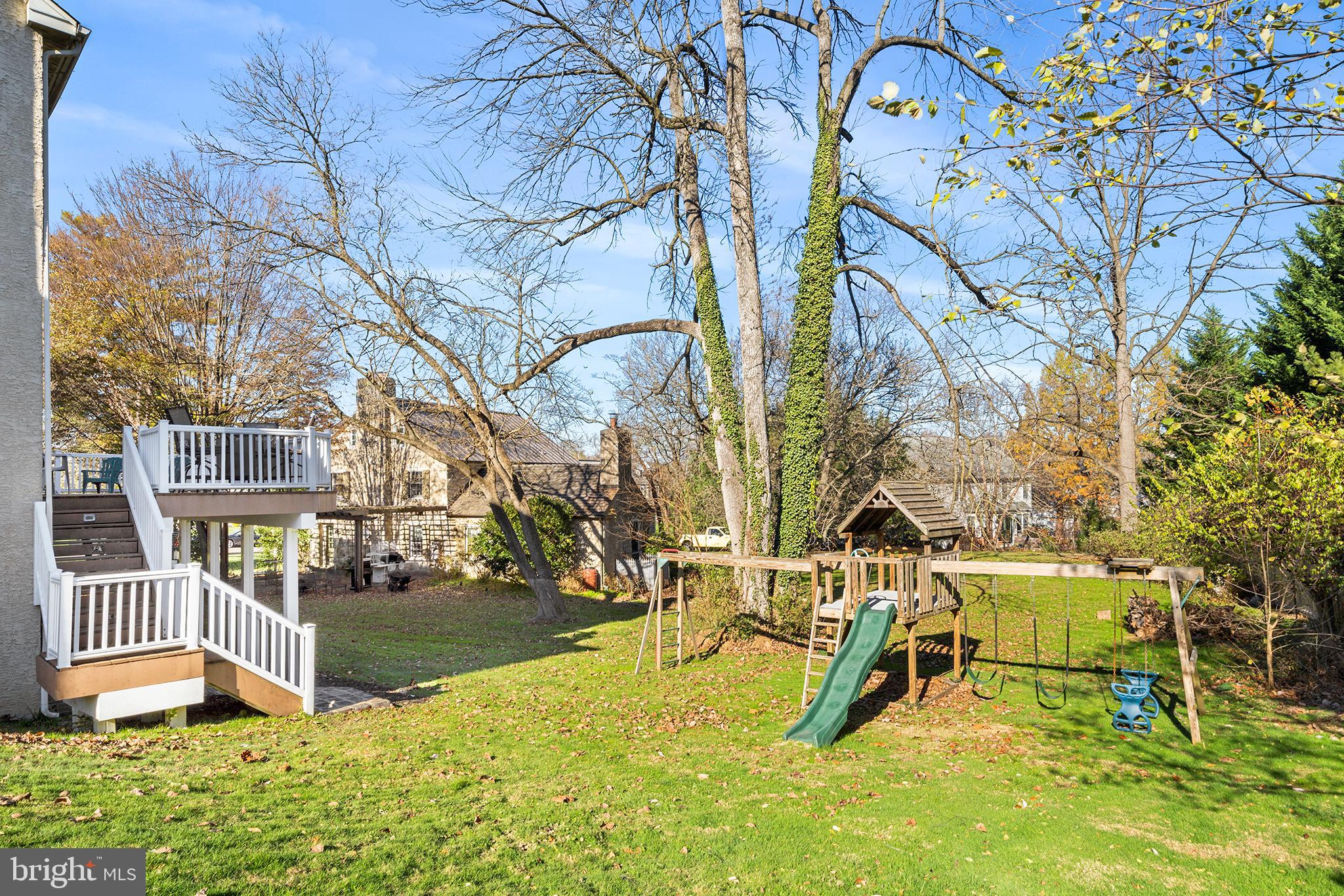 SPRING MILL ESTATE - Residential