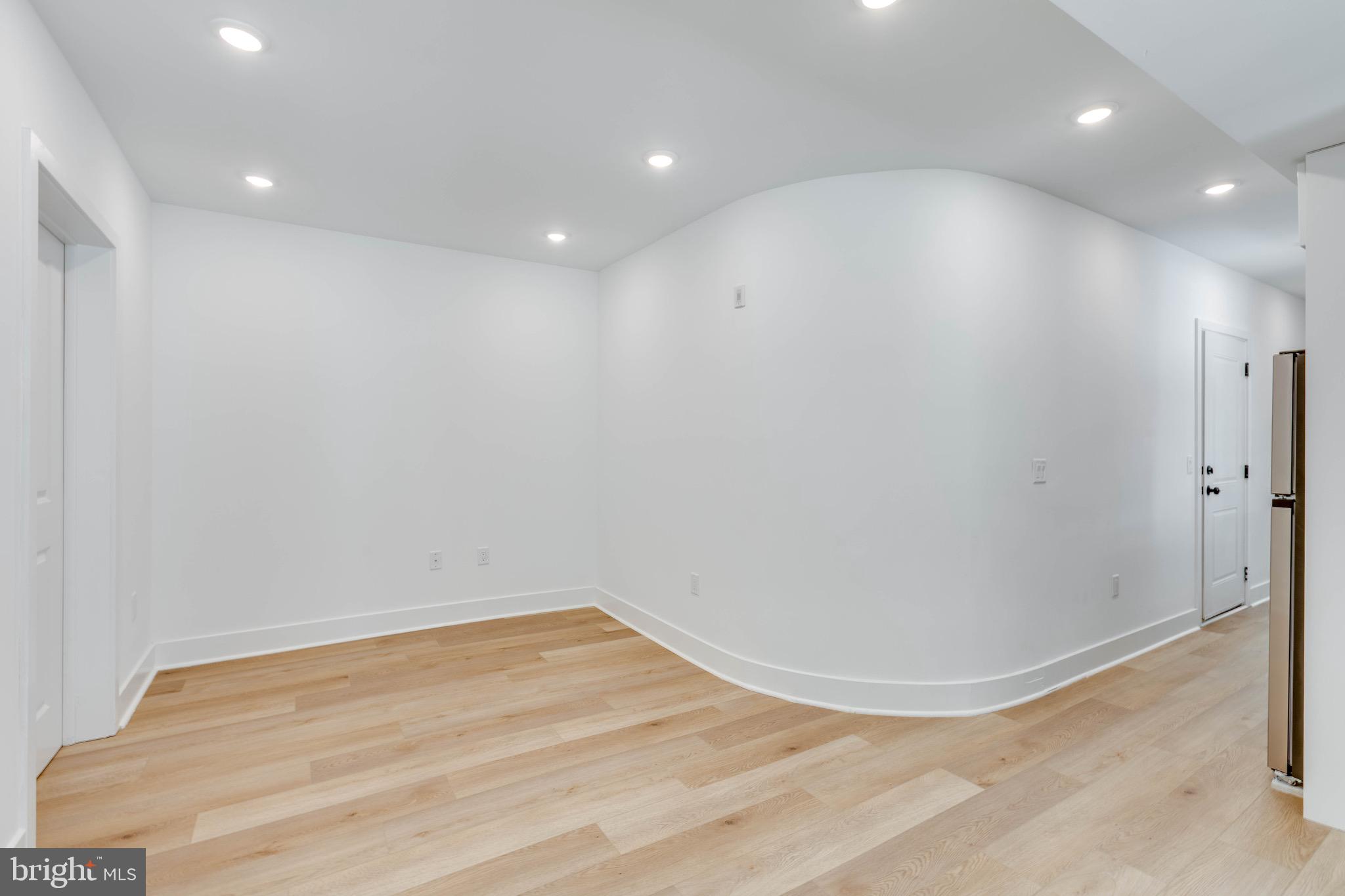 SPRUCE HILL - Residential Lease