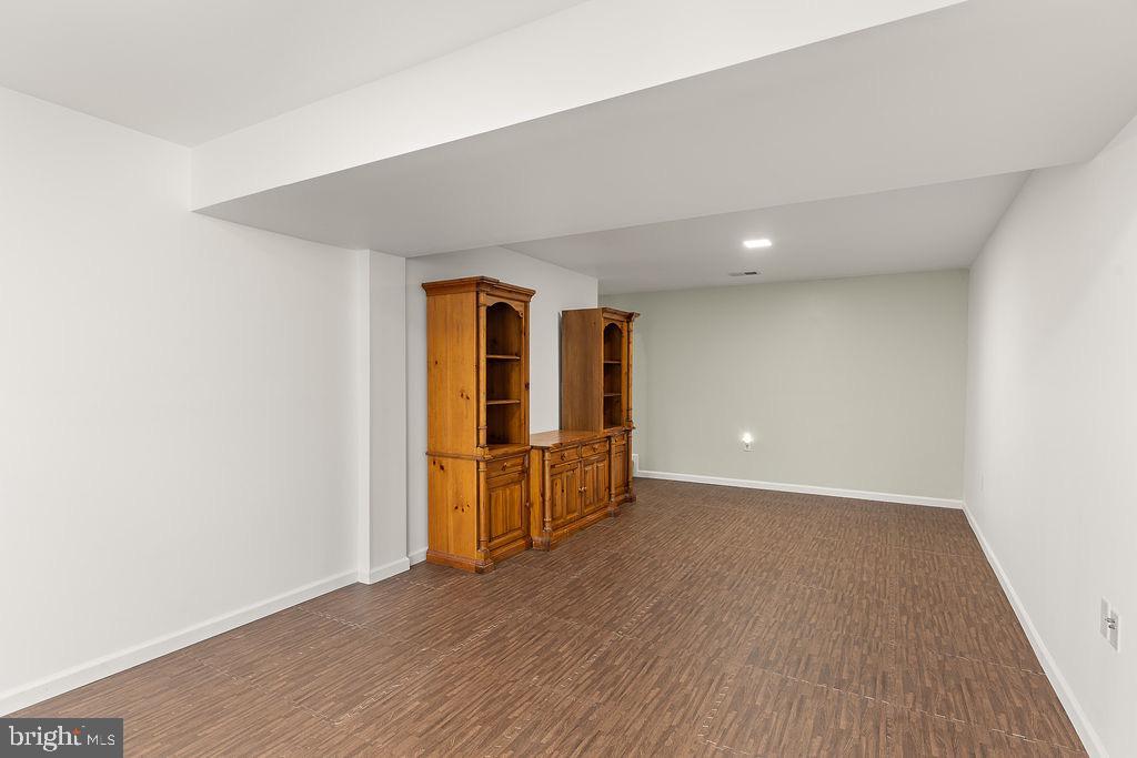 ARCHERS ROCK - Residential