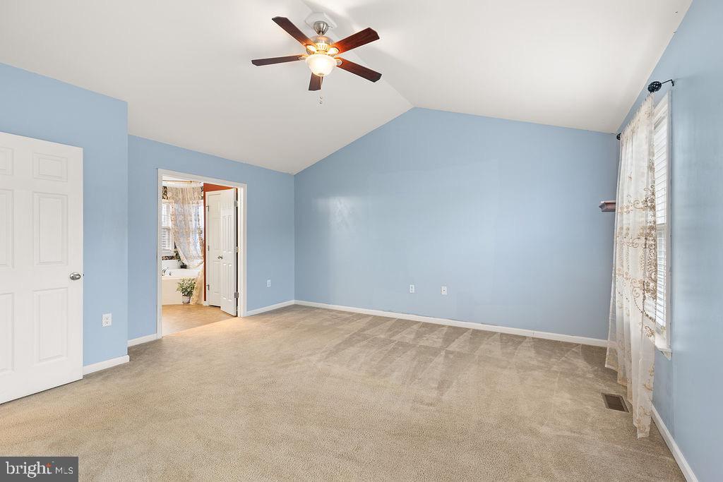 ARCHERS ROCK - Residential