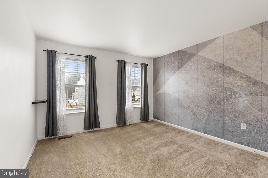 ARCHERS ROCK - Residential