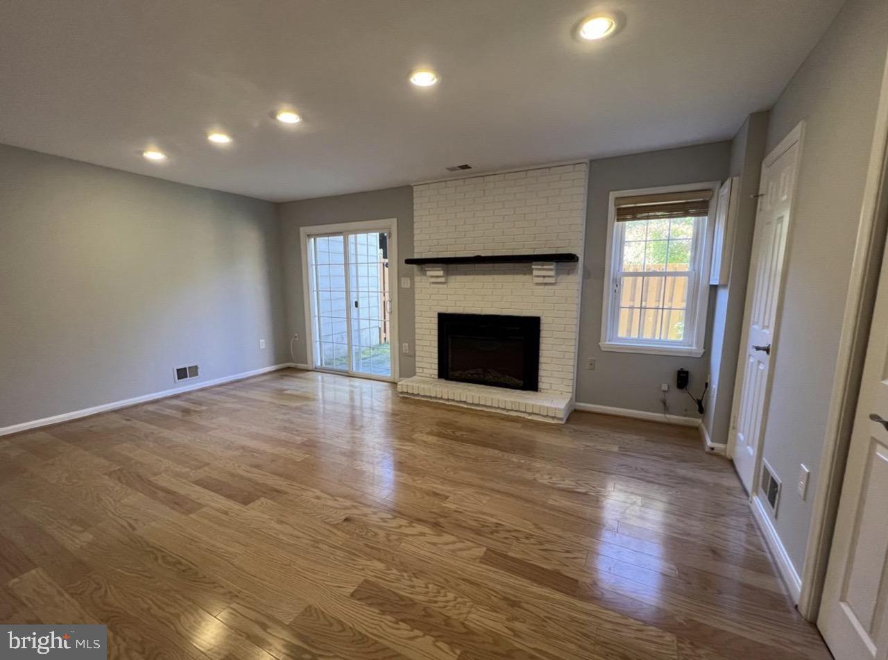 HAHN PROPERTY - Residential Lease