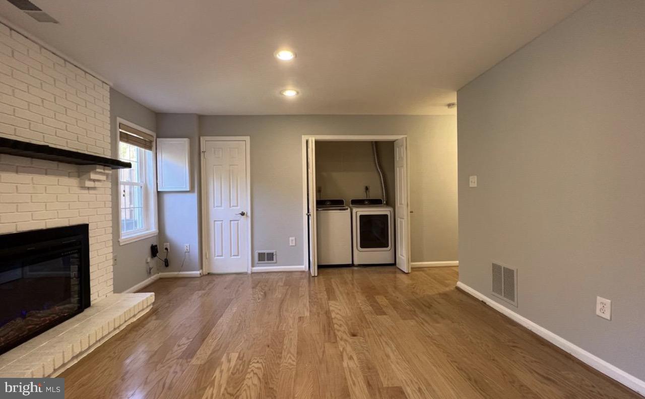 HAHN PROPERTY - Residential Lease