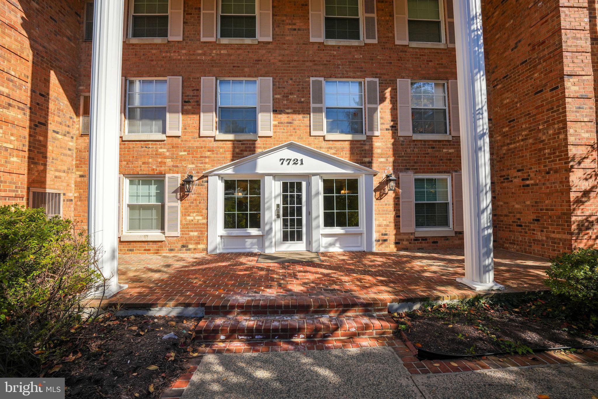 7721 TREMAYNE PLACE 113