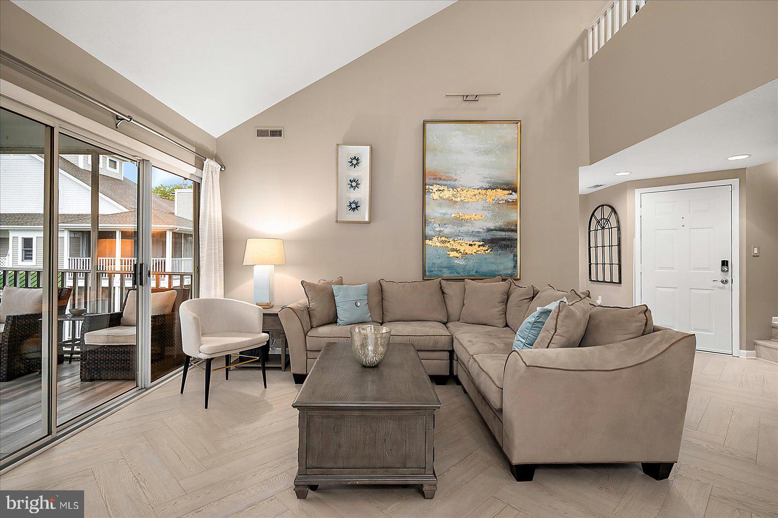 39259 BAYBERRY COURT 16005