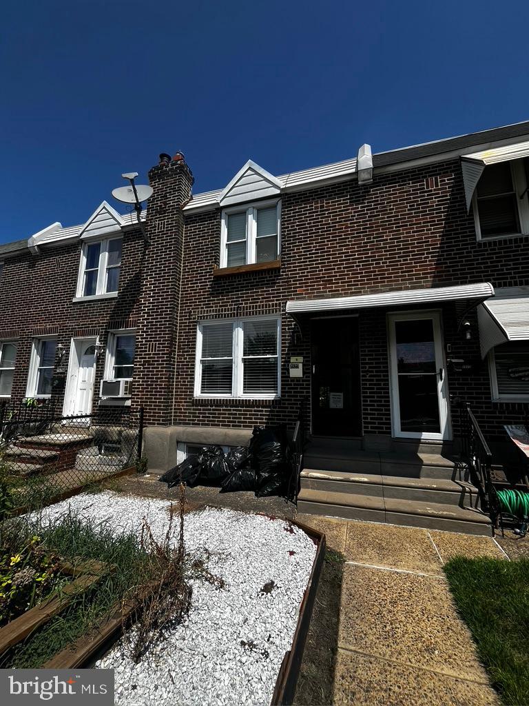 After renovation value- $200,000±. Nice home in desirable Richmond section of Philadelphia. Perfect for investor or first time home Buyer .This property is about 99% complete and just needs final finishing touches. Priced to sell quickly. Cash or hard money preferred; Conventional and FHA considered. Seller will make no lender-required repairs. Buyer and contractor must sign an indemnification agreement for any work required.