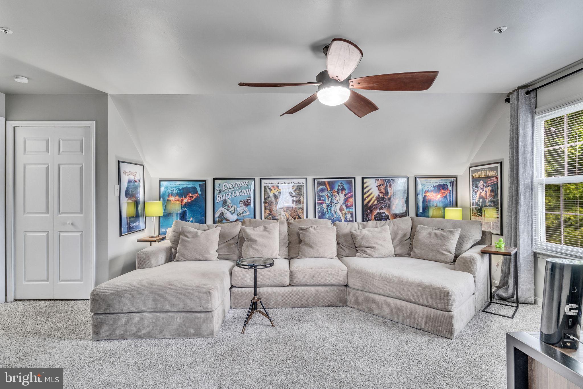 CONSTITUTION HILLS - Residential