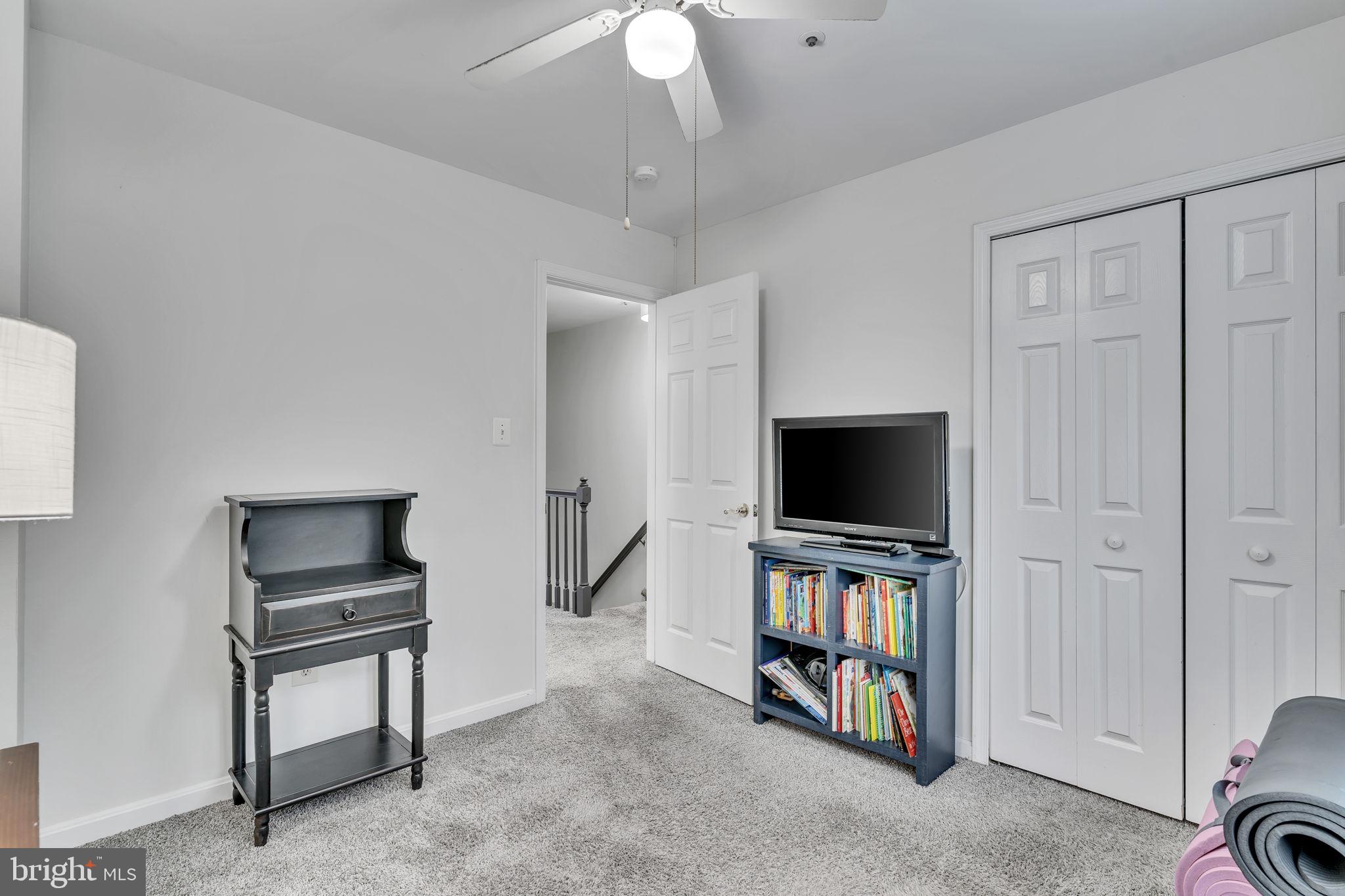 CONSTITUTION HILLS - Residential