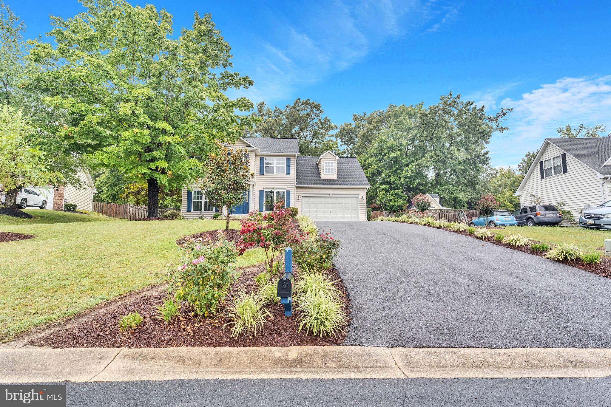 CONSTITUTION HILLS - Residential