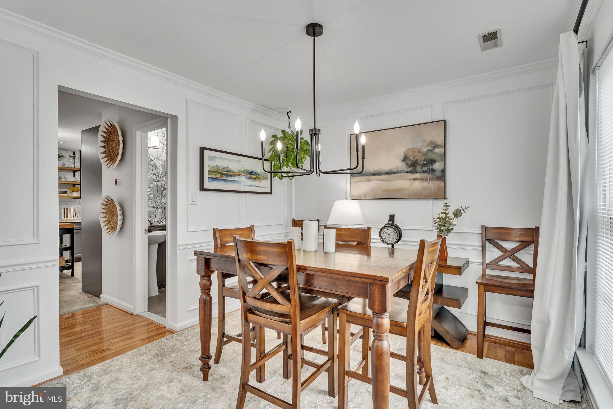 CONSTITUTION HILLS - Residential