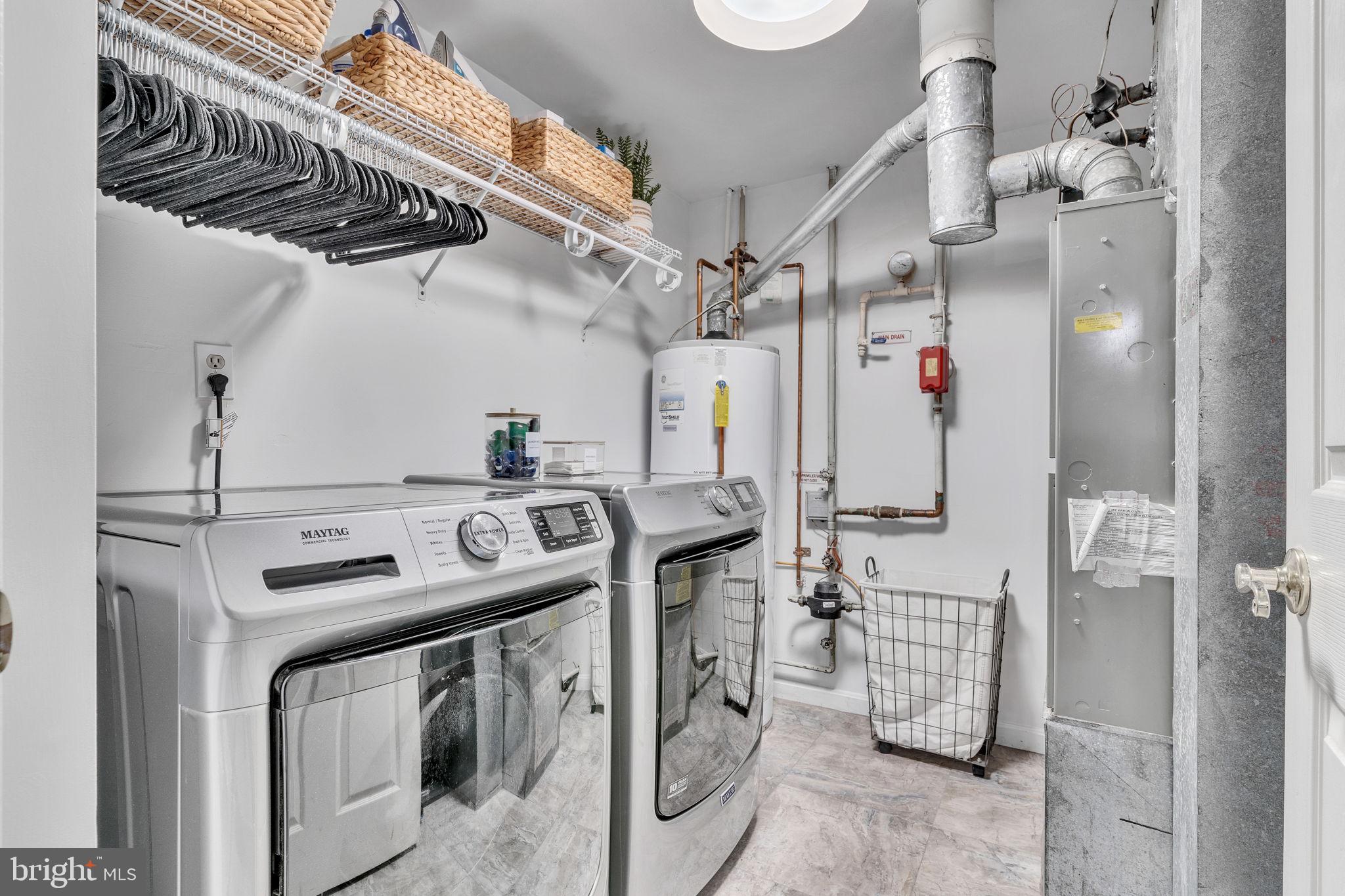 CONSTITUTION HILLS - Residential