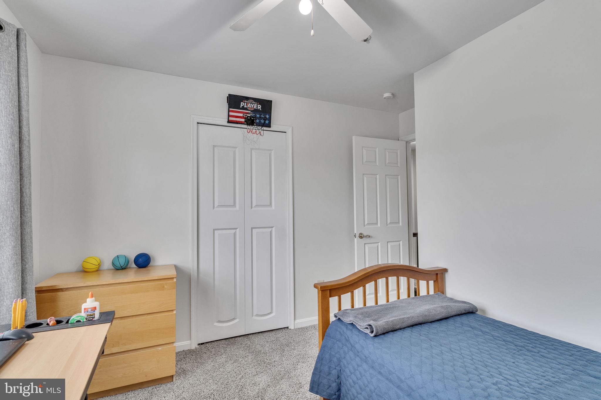 CONSTITUTION HILLS - Residential