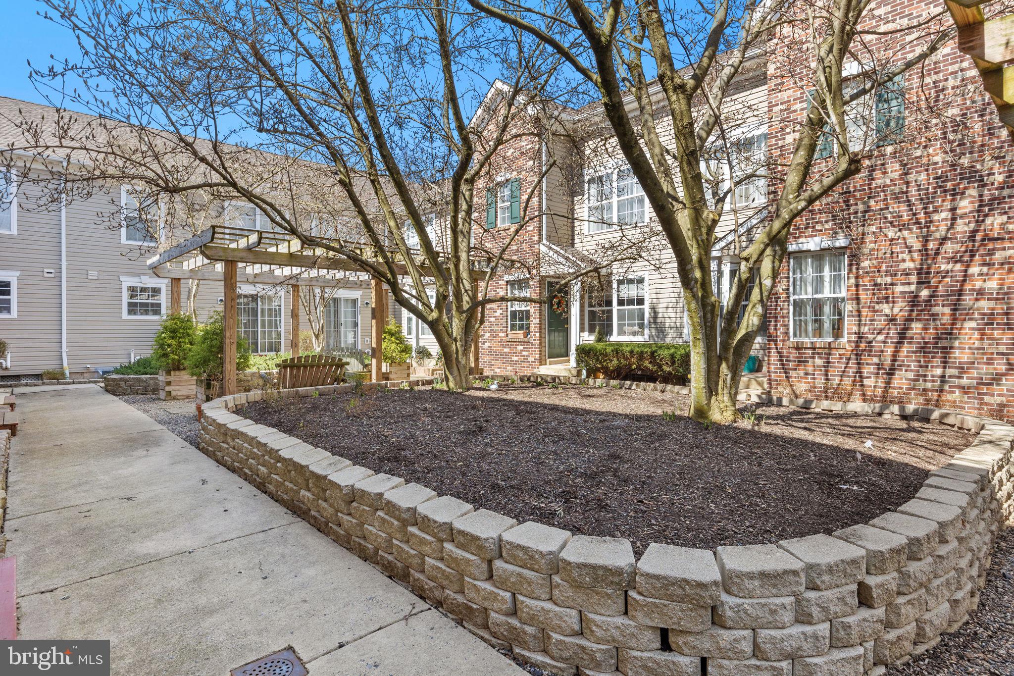 PATRIOTS RIDGE - Residential