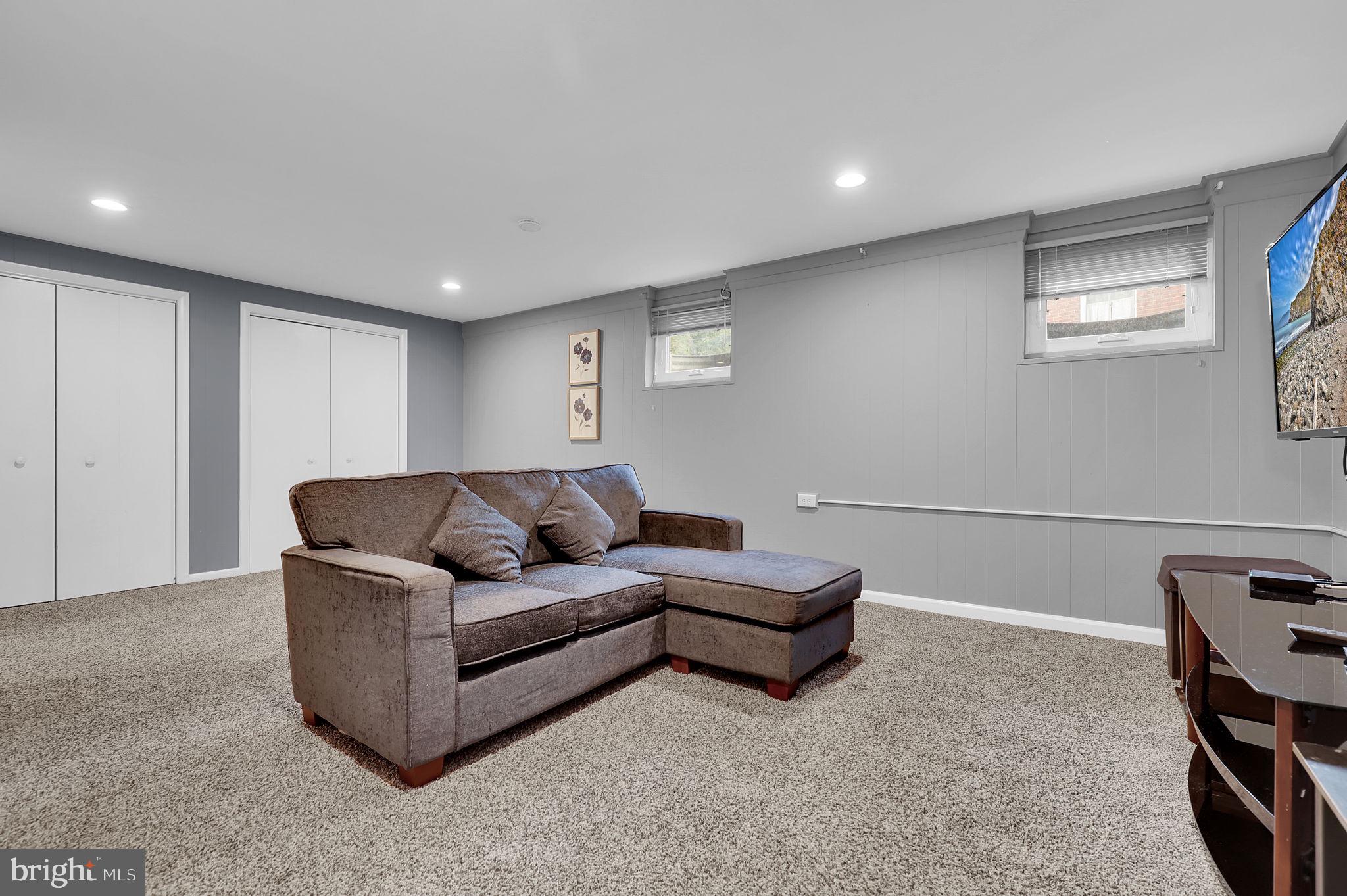 TWINBROOK FOREST - Residential