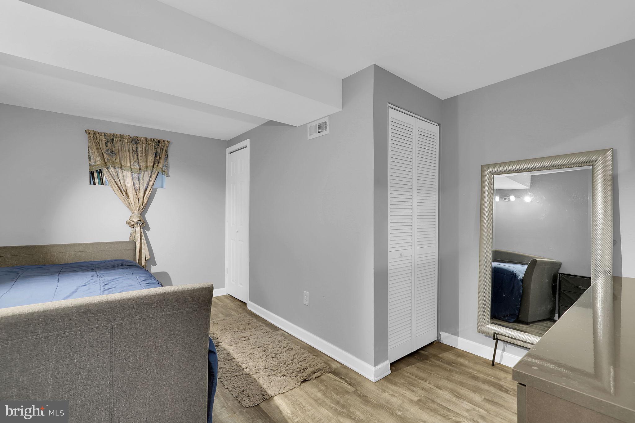 TWINBROOK FOREST - Residential