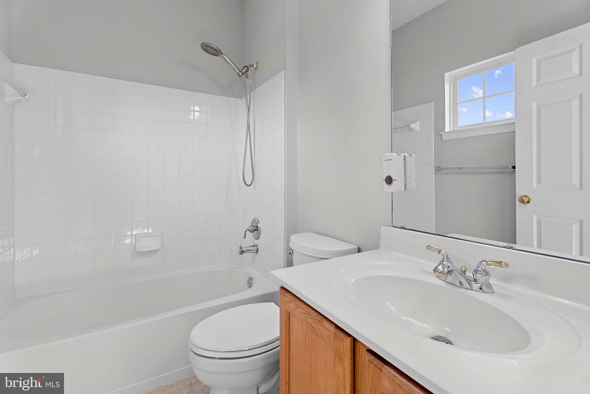 WALNUT RIDGE - Residential