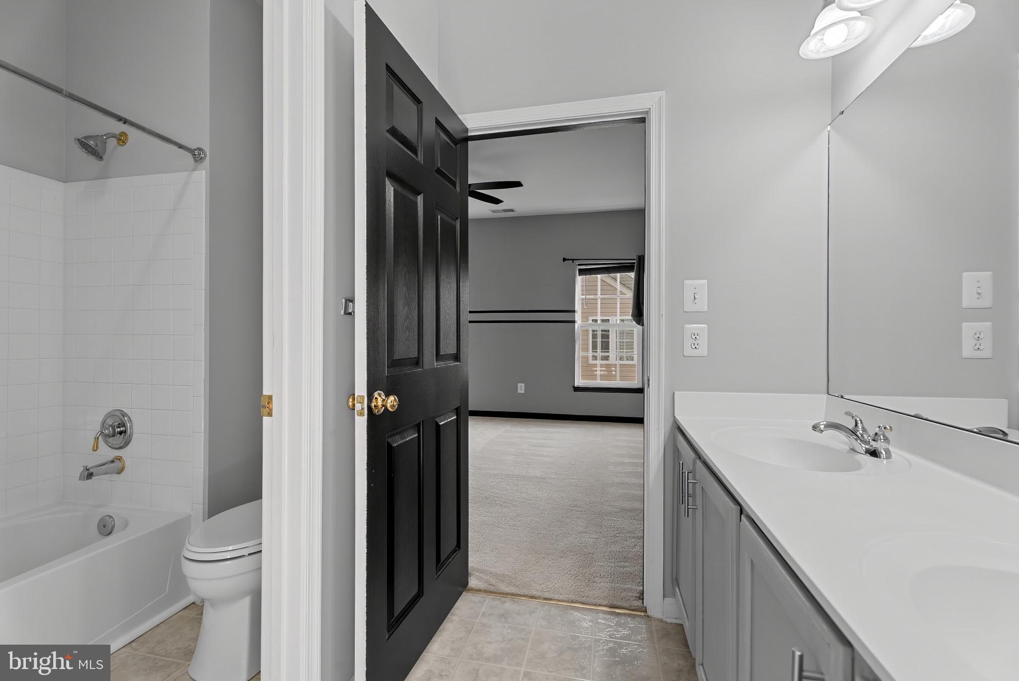 WALNUT RIDGE - Residential