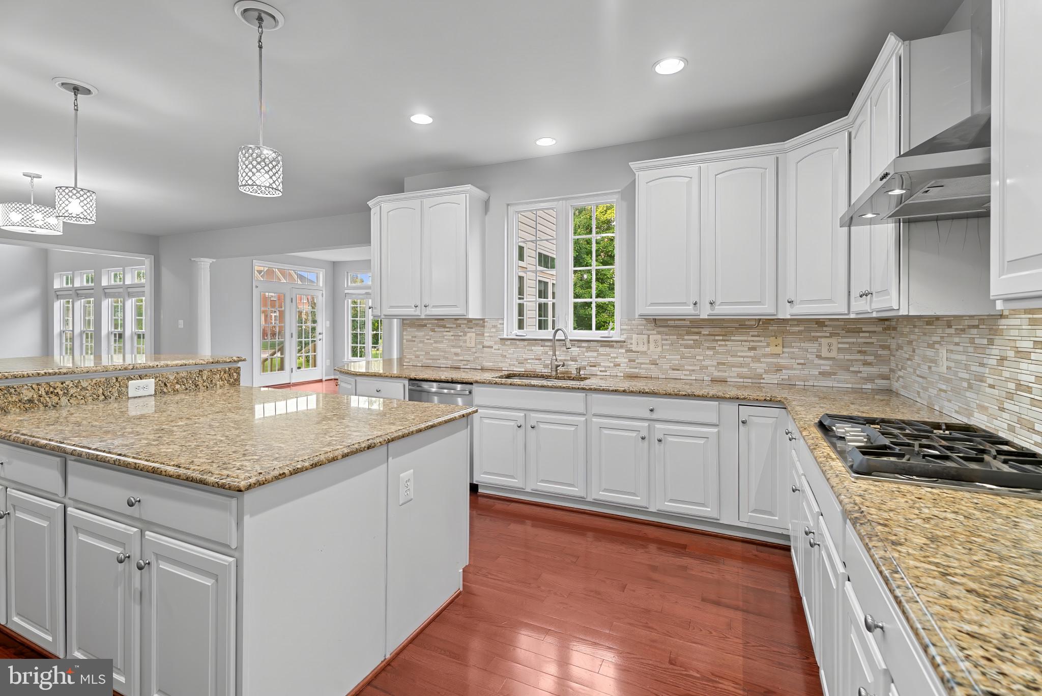 WALNUT RIDGE - Residential