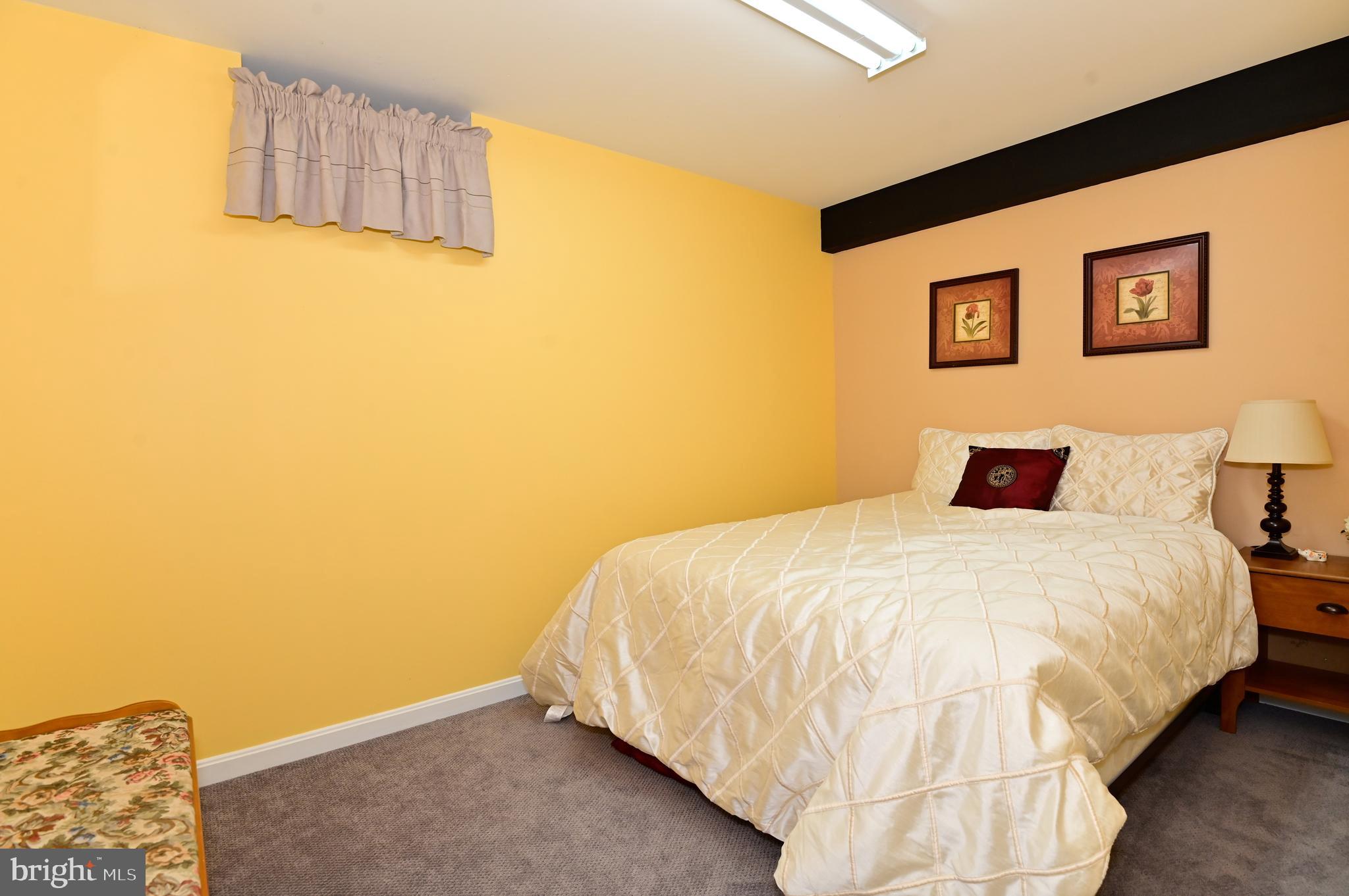 NORTH FOREST - Residential