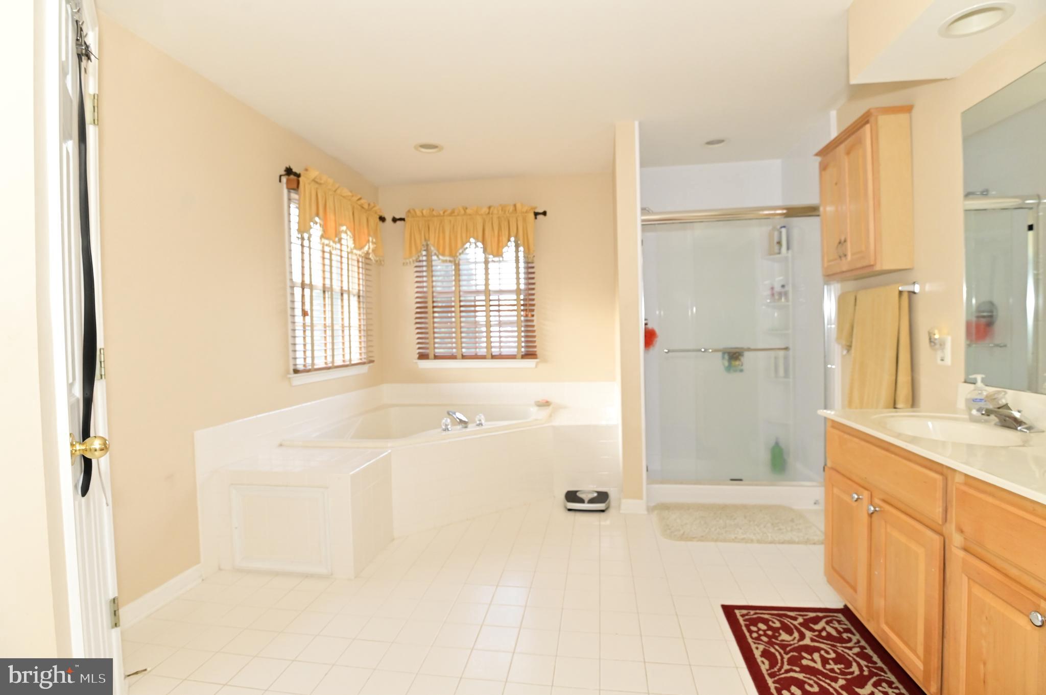 NORTH FOREST - Residential