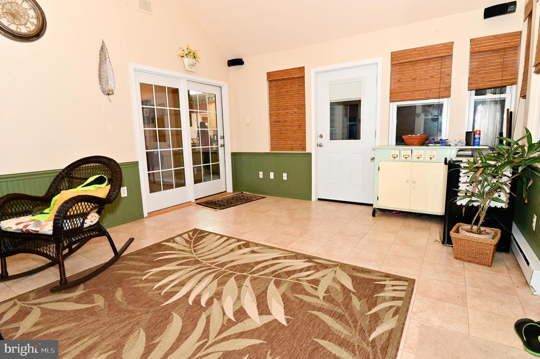 NORTH FOREST - Residential