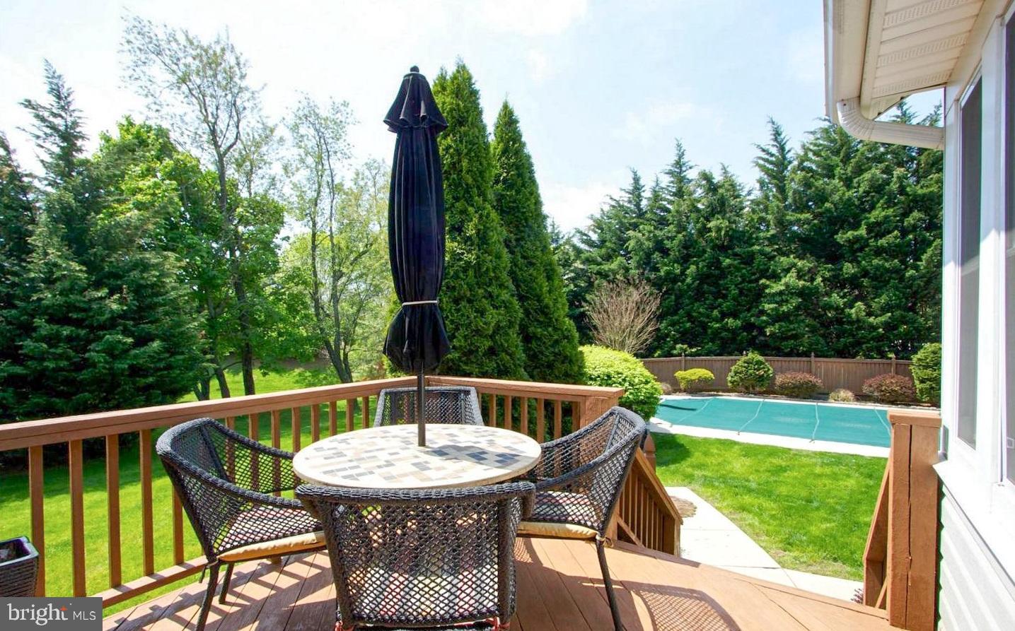 NORTH FOREST - Residential