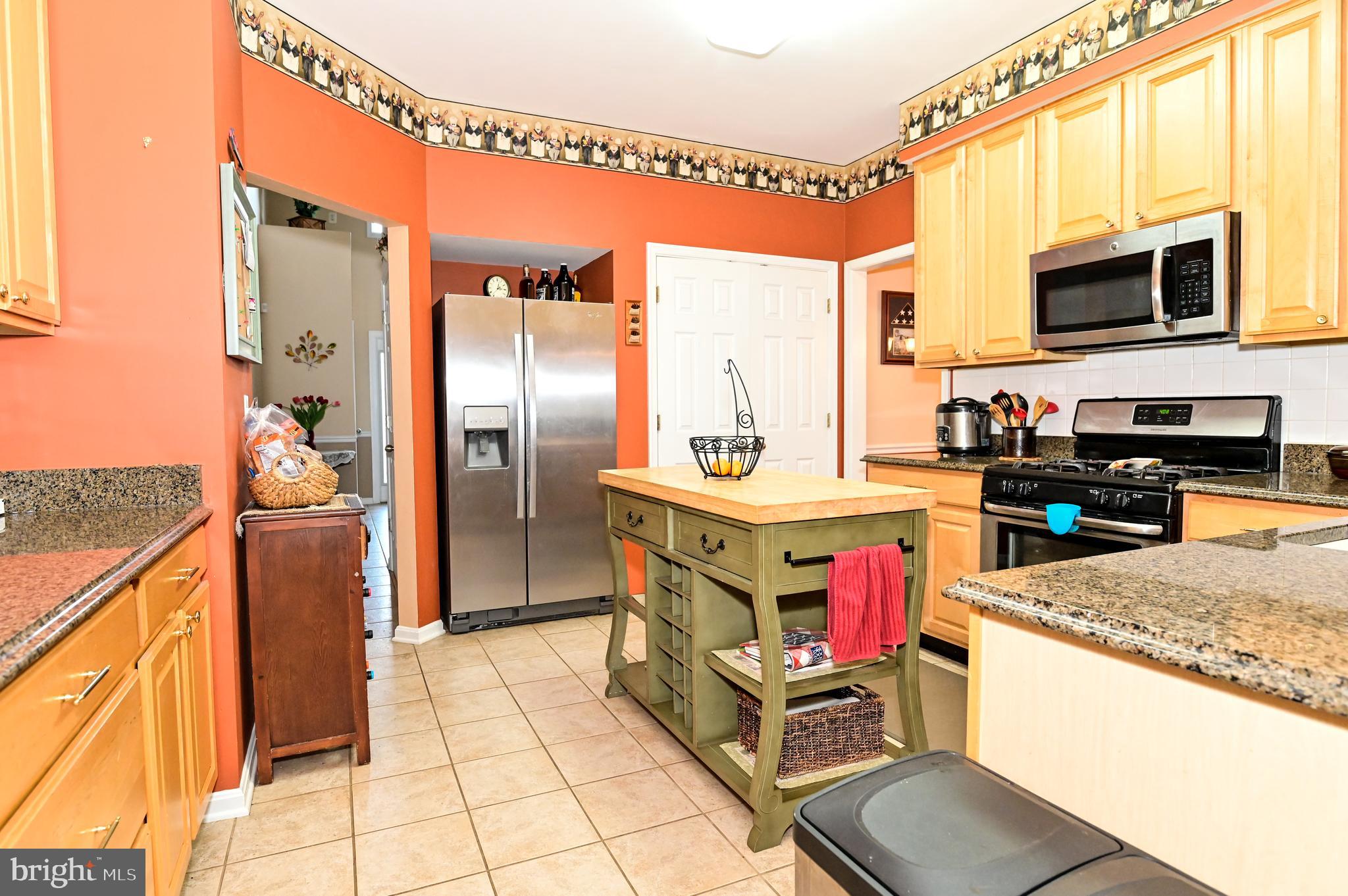 NORTH FOREST - Residential