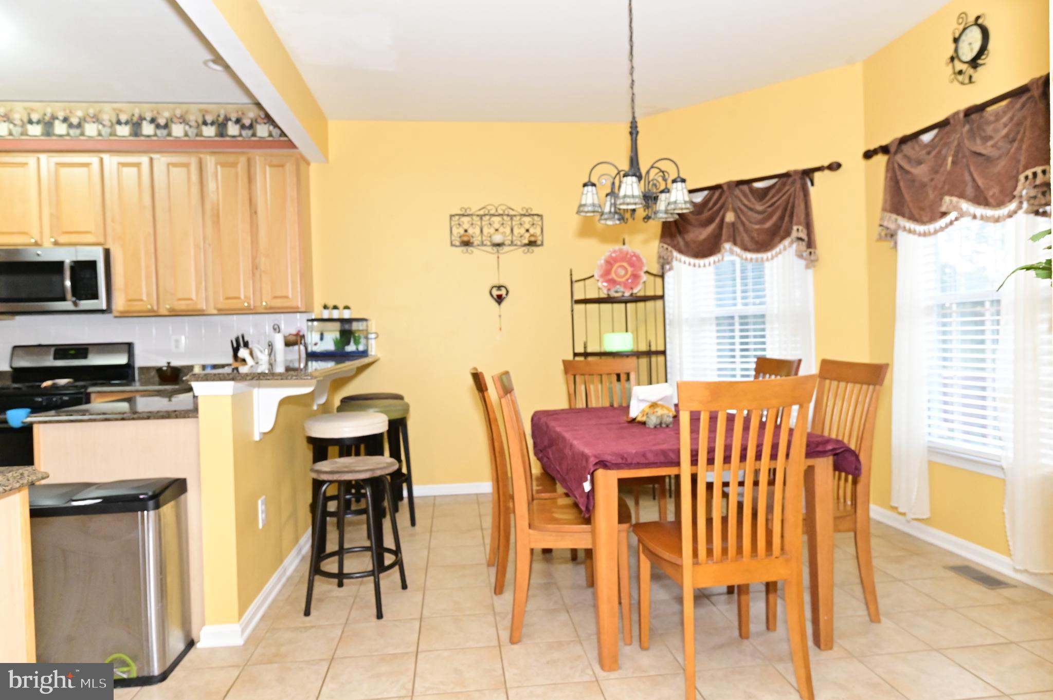 NORTH FOREST - Residential