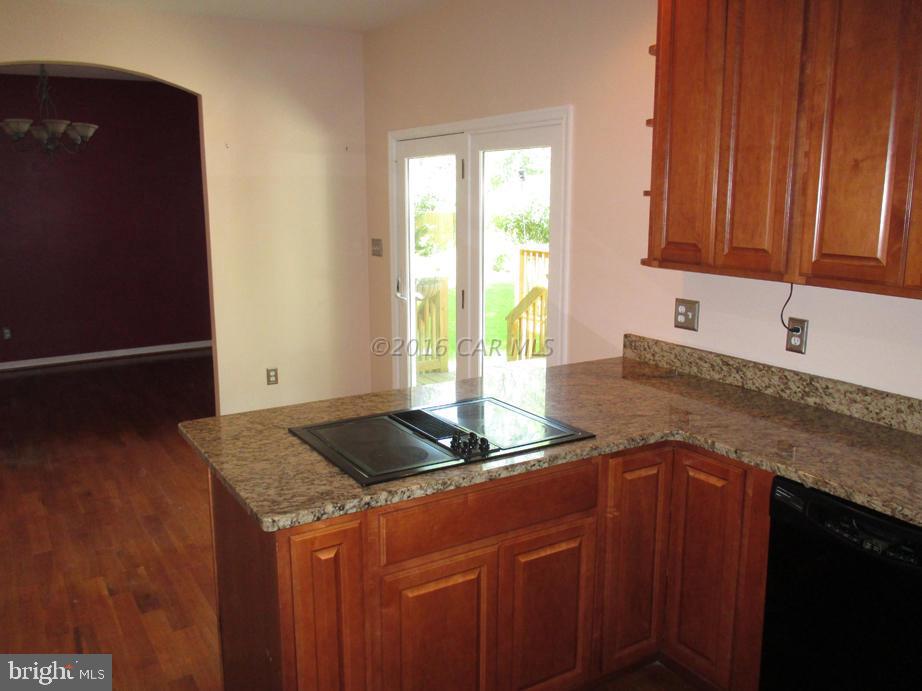 WHITE OAK - Residential