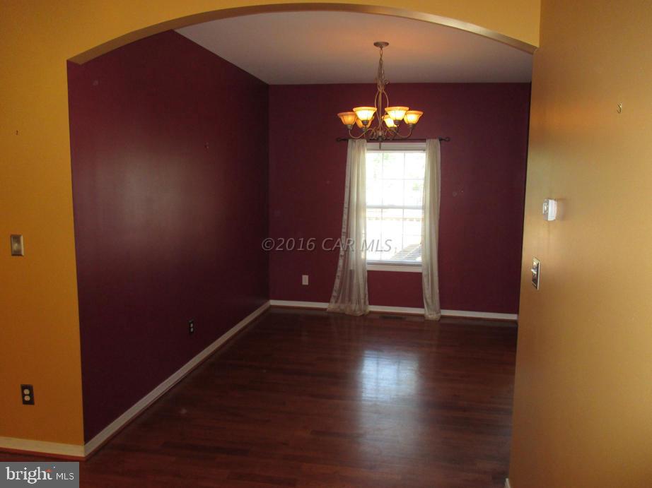 WHITE OAK - Residential