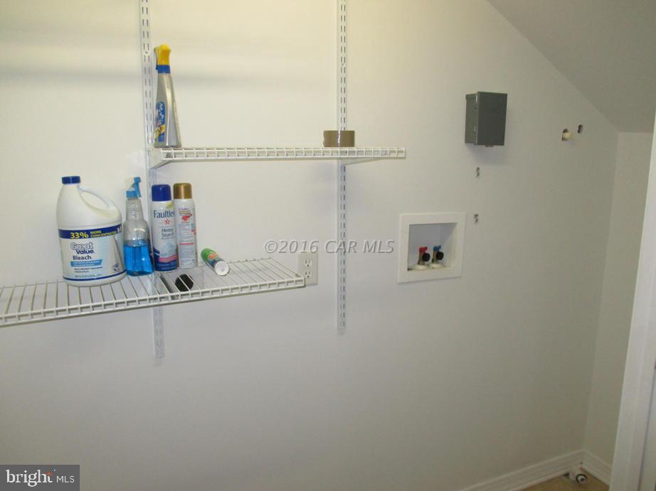 WHITE OAK - Residential