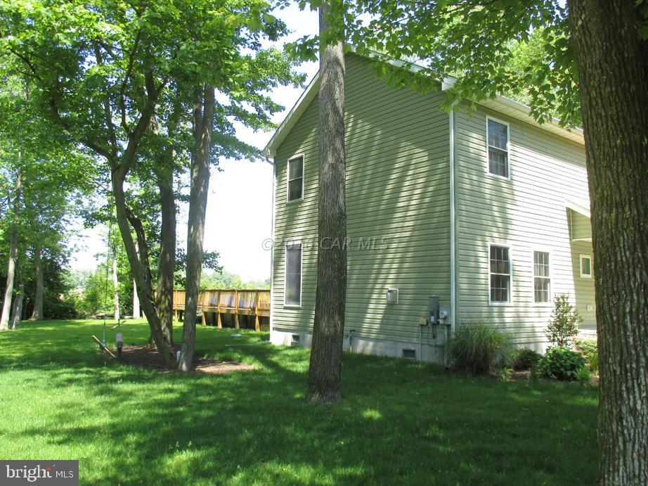 WHITE OAK - Residential