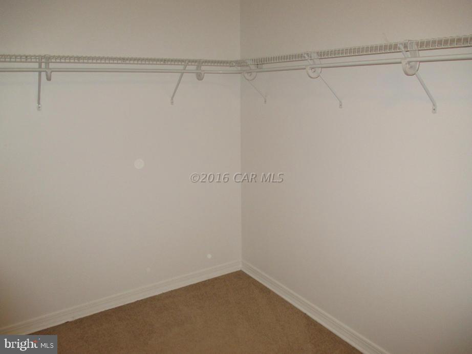 WHITE OAK - Residential