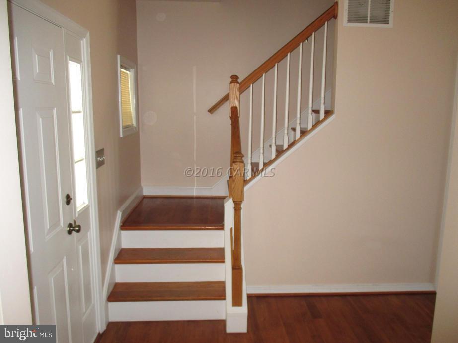 WHITE OAK - Residential