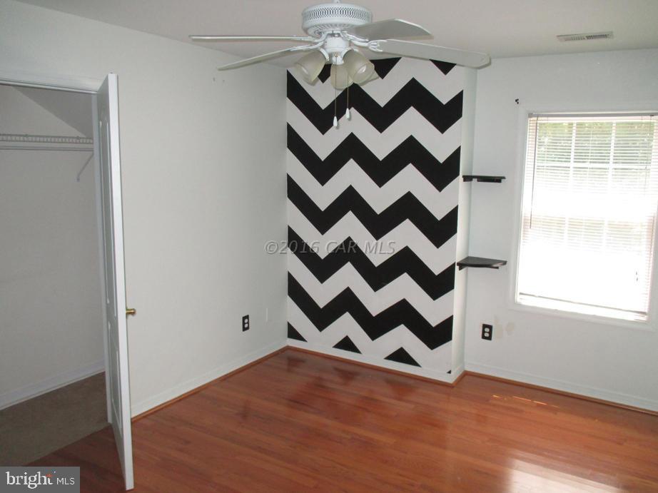 WHITE OAK - Residential