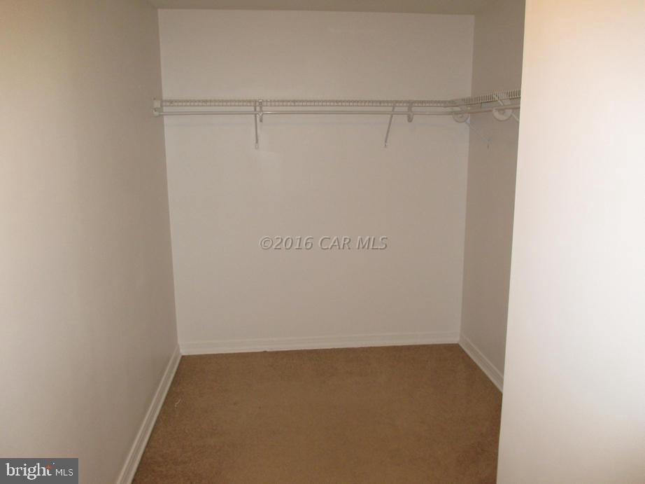 WHITE OAK - Residential