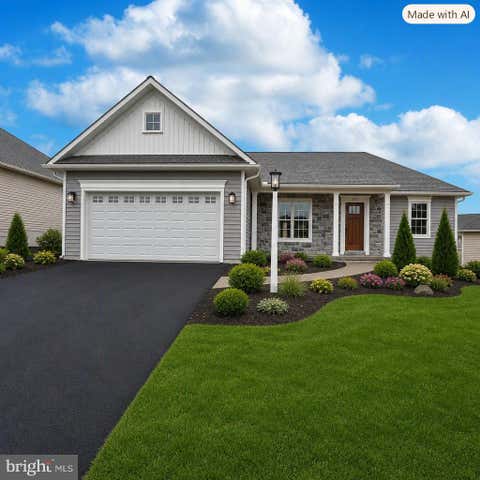 Homes For Sale - 016 Starlight Lane<br/> LEBANON, PA 17046