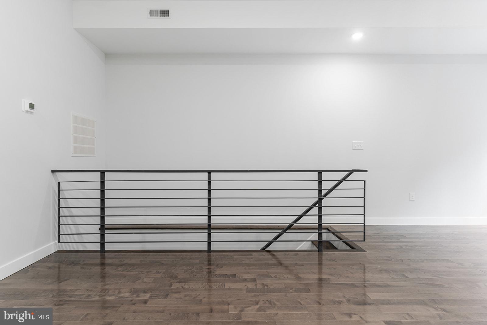 NORRIS SQUARE - Residential Lease