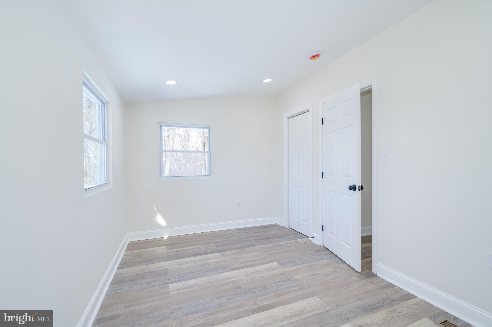 SHEN FARMS MT LAKE - Residential