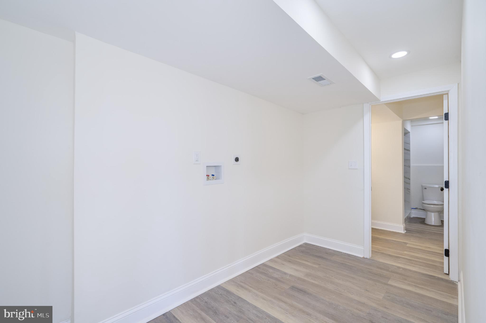 SHEN FARMS MT LAKE - Residential