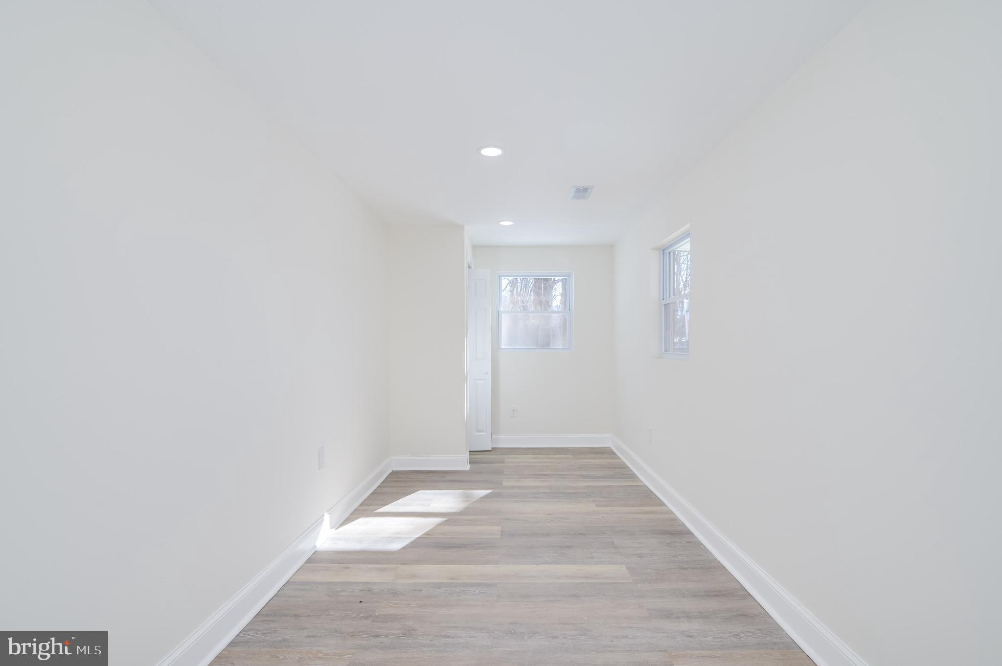 SHEN FARMS MT LAKE - Residential