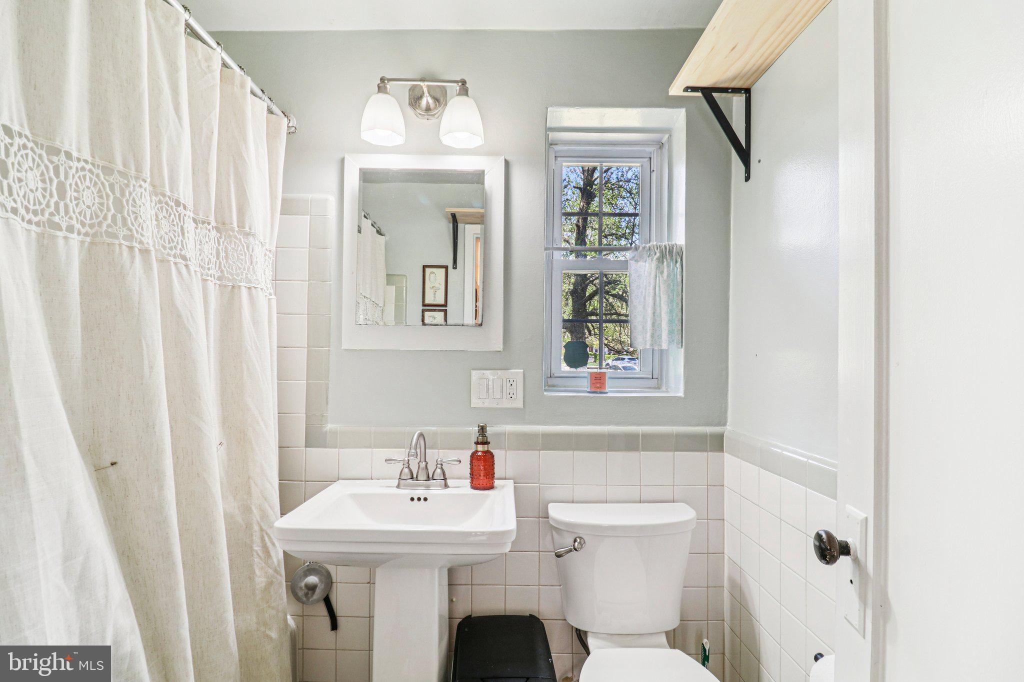 PARK FAIRFAX - Residential