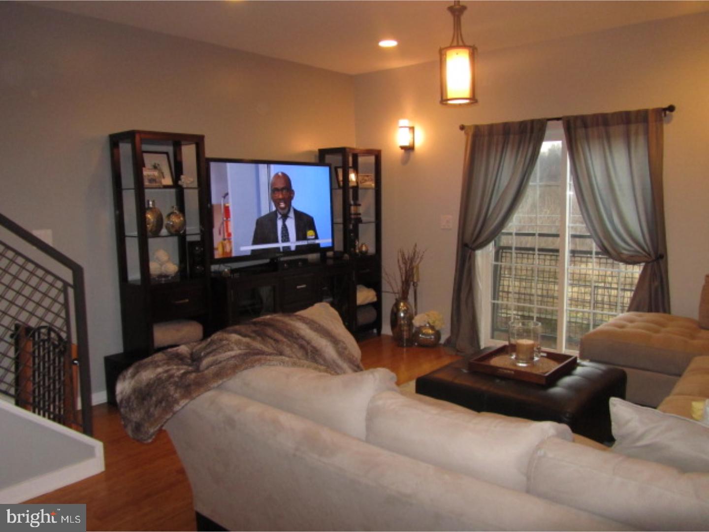 MANAYUNK - Residential