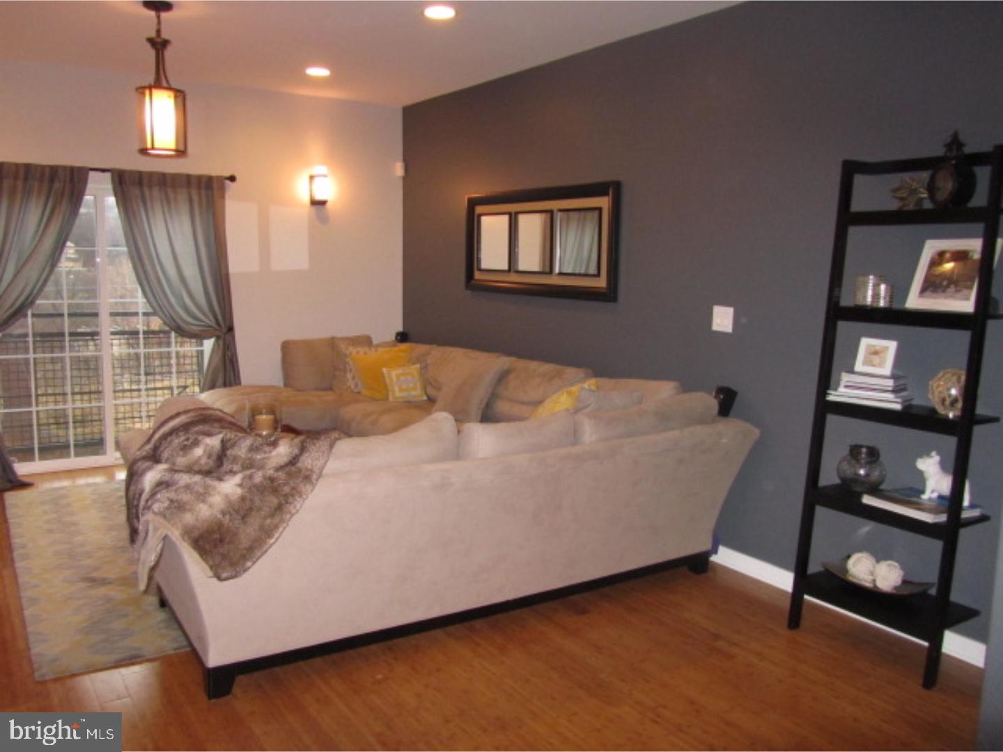 MANAYUNK - Residential