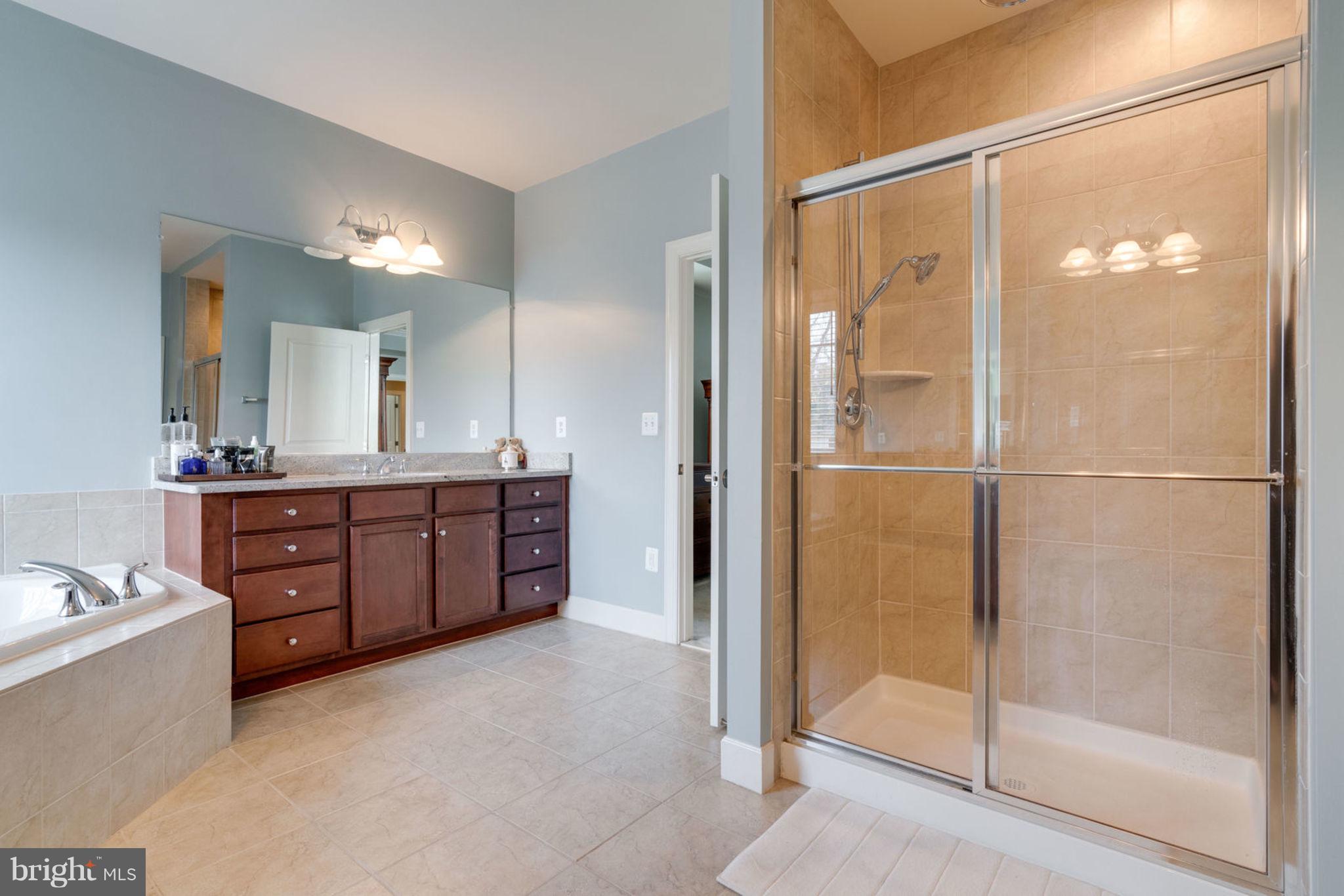 ROSE HILL RESERVE - Residential